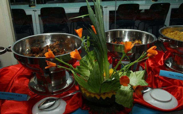 Gunners' Club - Minneriya