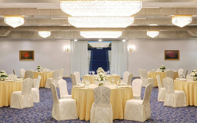 Sheraton Jeddah Hotel - Saudi Brothers Commercial Company Branch