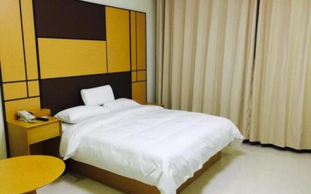 Starway Hotel Puyang Development Zone Huanghe Road