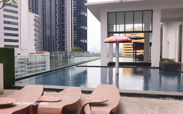 Reizz Residence
