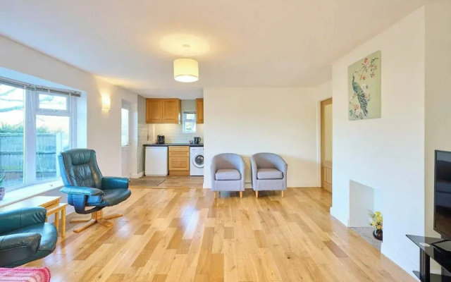 Host Stay Willow Way