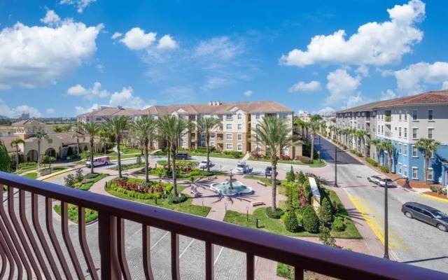 Penthouse Gem 3 Bedroom Condo by Redawning