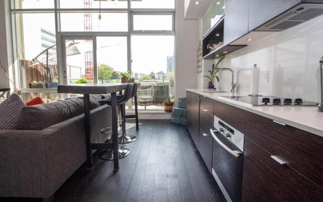 Historic Hudson 2 Bed - 28 Day Min