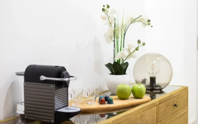 Your Rooms in Lisbon Guesthouse - For Families and Friends