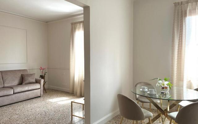 San Vio Palace Luxury Apartments