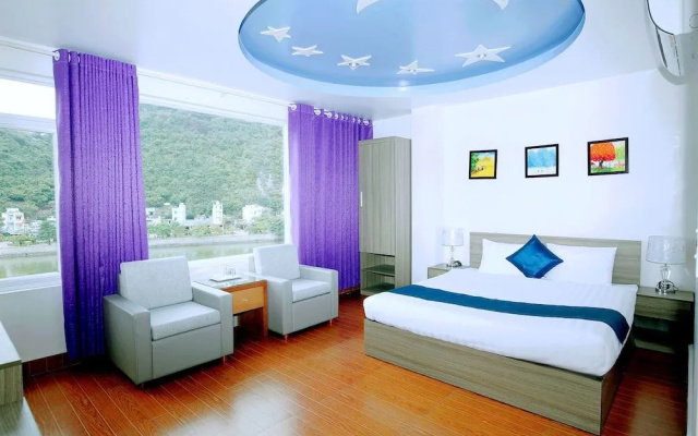 Cat Ba Central Hotel II - Hostel