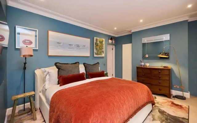 The Chelsea Gem - Charming 1bdr With Balcony