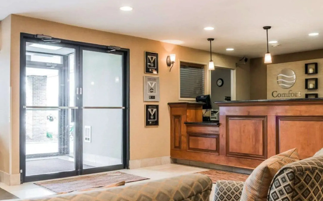 Wingate by Wyndham Utica
