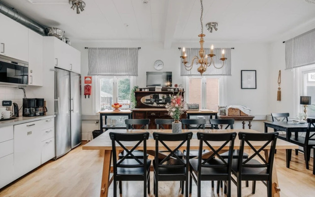 Järnvägshotellet B & B