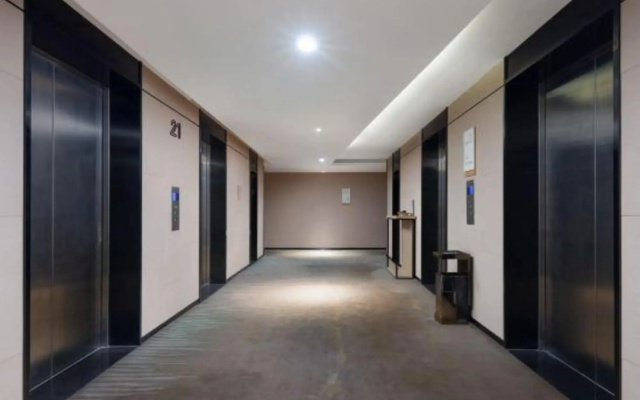 Grace Select Hotel (Yantai South Street Railway Station)