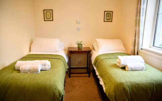 Brampton Court Hotel