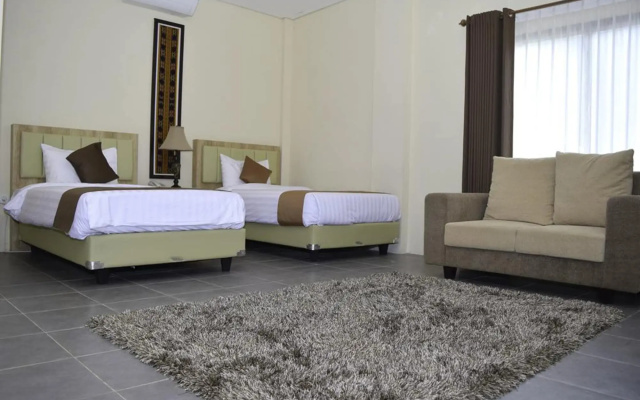 La Cecile Hotel and Cafe Komodo – Guest Rooms – Labuan Bajo