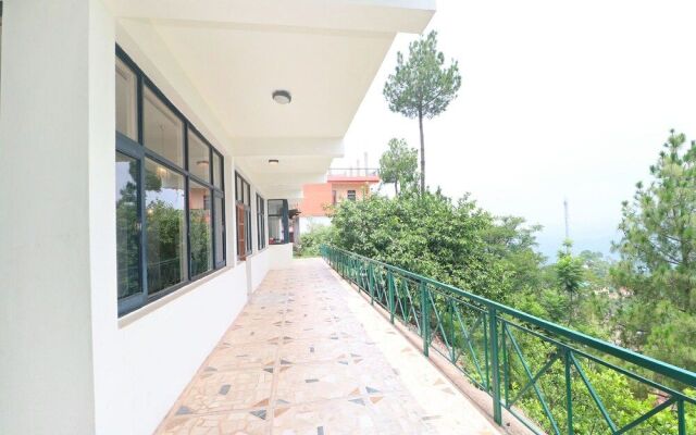 OYO 16680 Home Walnut 2 BHK Apartment Subathu Kasauli
