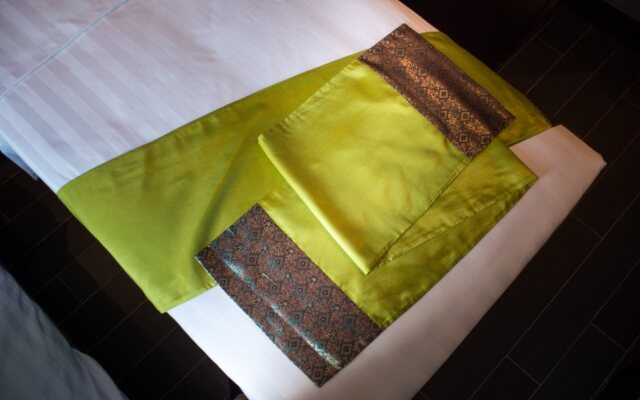 Soravit on Granville