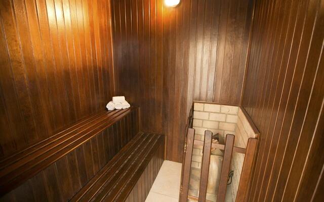 Biarritz Hplus Long Stay