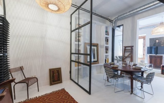 Stunning One Bedroom Apartment in the Heart of Madrid
