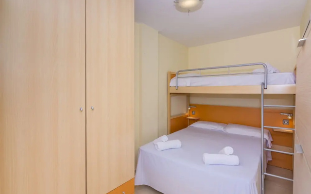 HomeHolidaysRentals Balis - Costa Barcelona