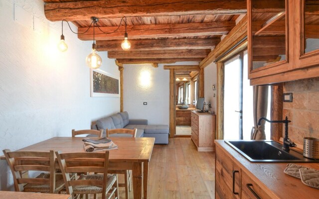 Amazing Apartment in Ovaro With 1 Bedrooms and Wifi