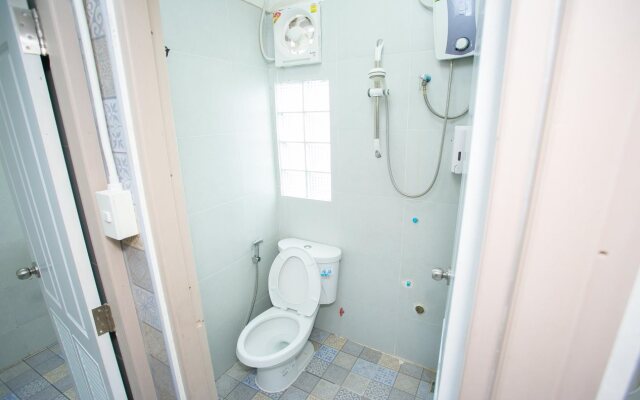 AlphaBed Hostel Bangkok
