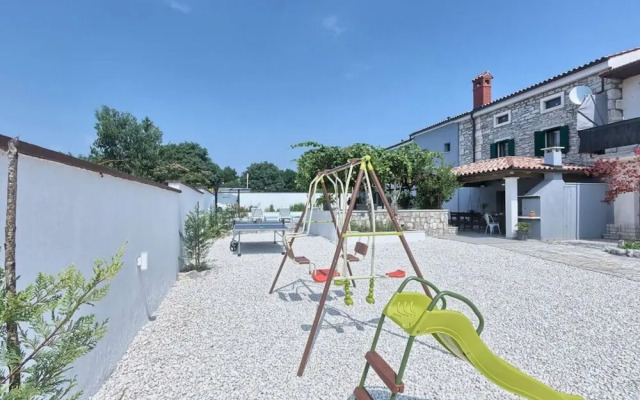 Villa Barbara Comfortable Holiday Residence