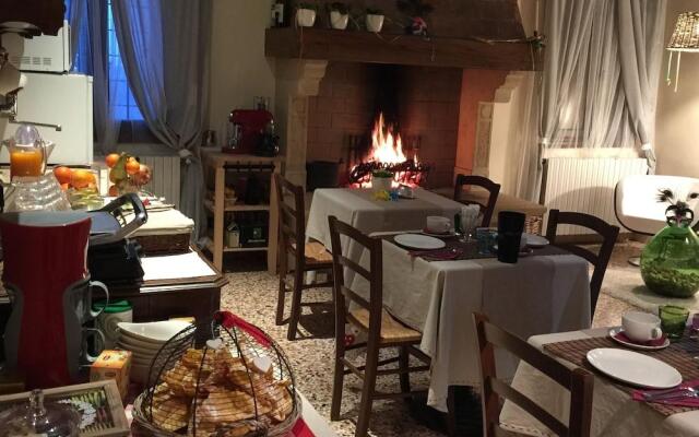 Relais Villa Gozzi B&B