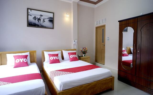 OYO 987 Thanh Thanh Nhan Hotel