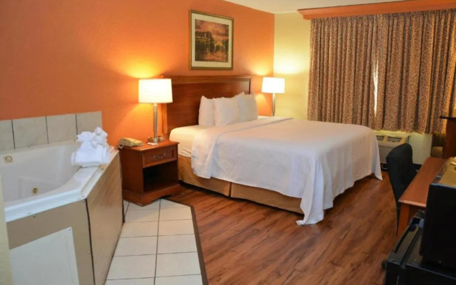 Holiday Inn Express Columbus-North