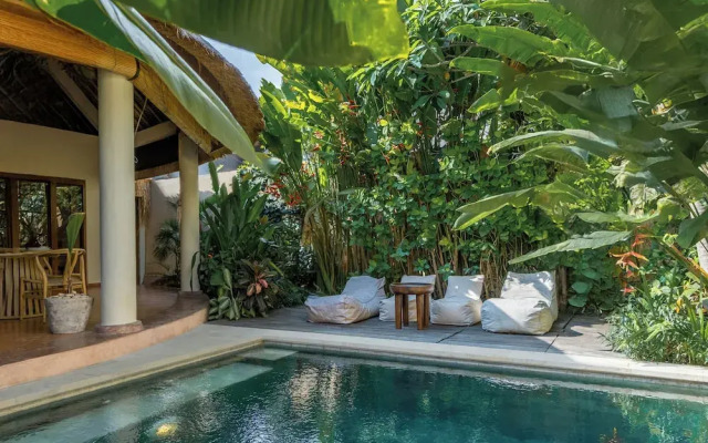 Flor Villa by Betterplace