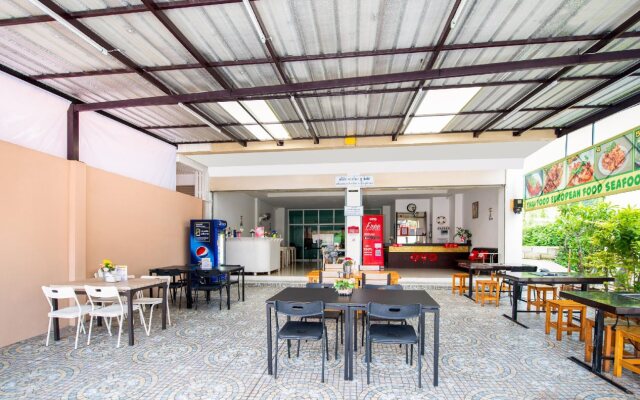 OYO 250 July Hotel Patong