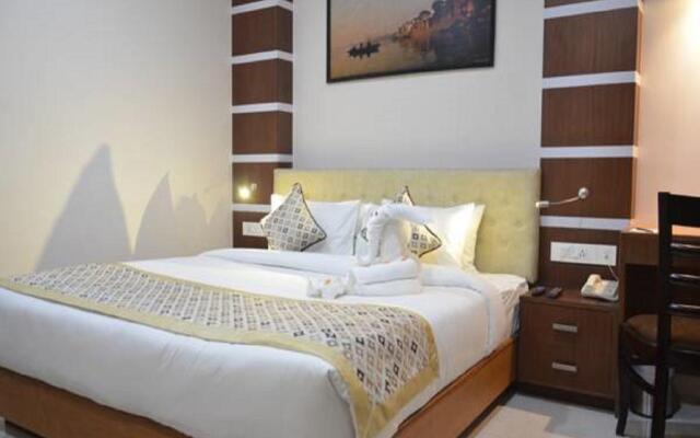 Ramada By Wyndham Varanasi Katesar