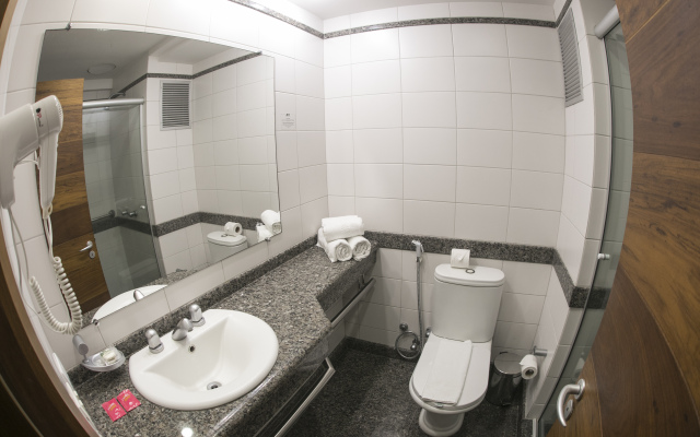 Alven Hotel by Slaviero Hotéis