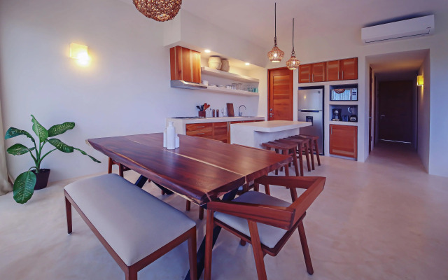 Casa Astral Eco Luxury Holbox Island - Sunset and Ocean View with Rooftop Pool (steps from the beach)
