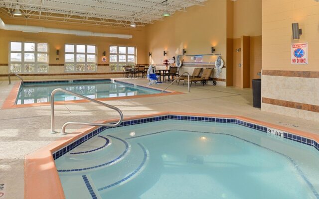 Holiday Inn Express Wixom by IHG