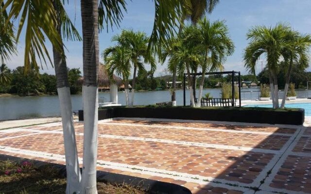 Monasterio Resort Giradot