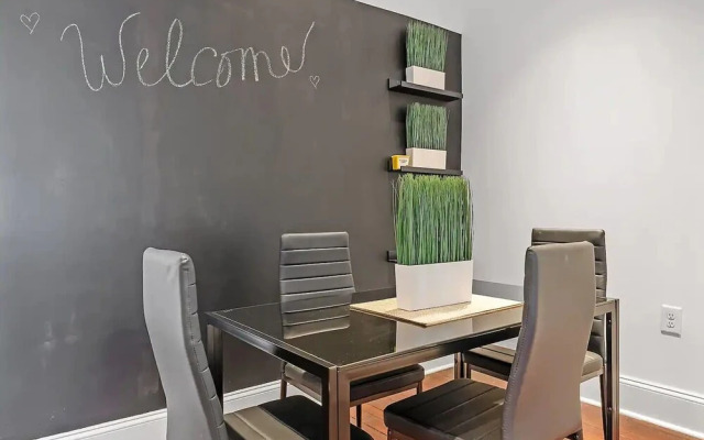 Lovely 1 Bedroom Apartment in Rittenhouse