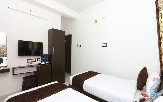 Saint Thomas Inn by OYO