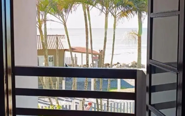 Ótima casa beira mar Itapoá - SC