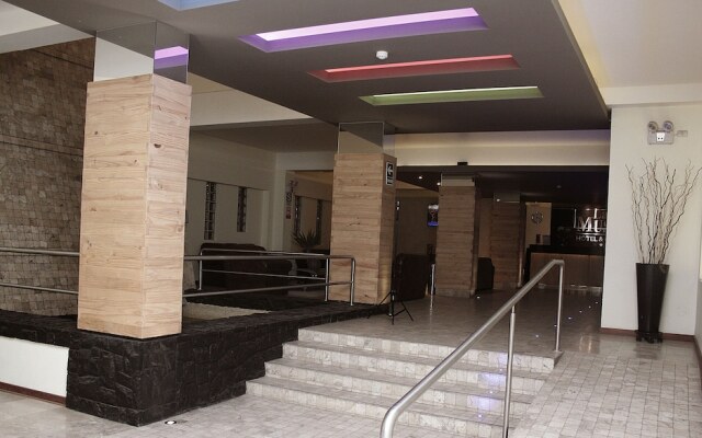 Las Musas Hotel & Casino