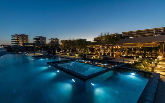 Solaz Signature Suites