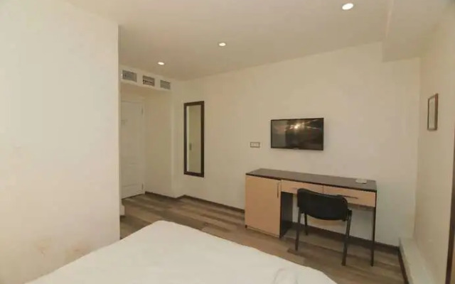 Garden Inn Nizami Hotel