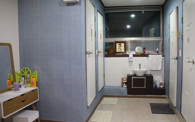 Backpacker's House - Hostel