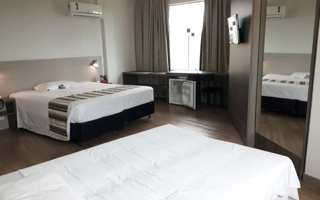 Hotel Valerim Itajaí