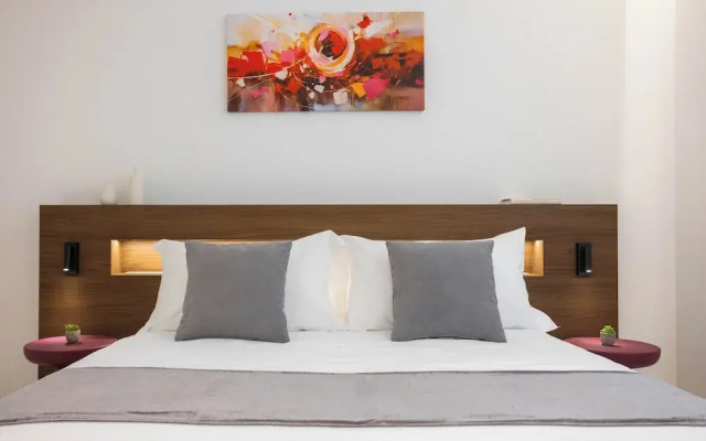 Nora's Suites