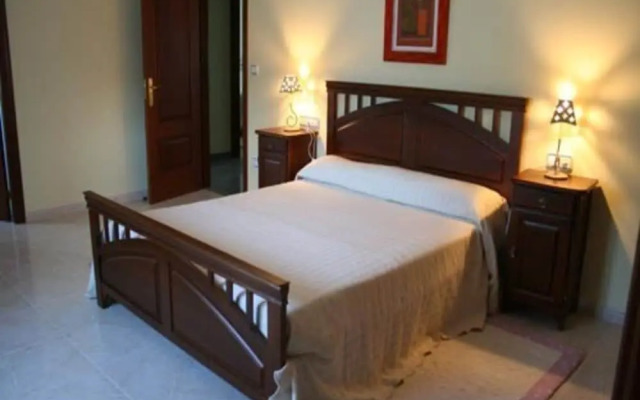 A Estrada 100126 6 Bedroom Holiday home By Mo Rentals