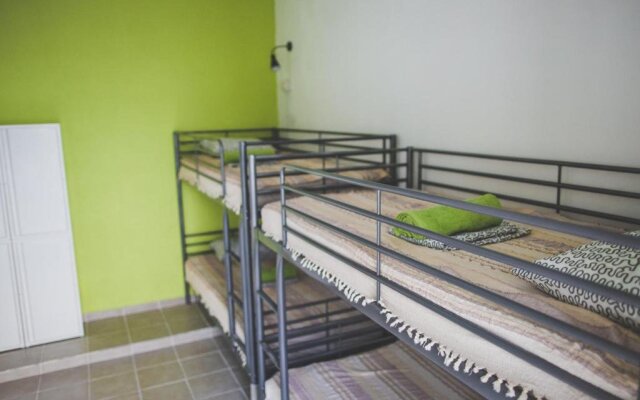 Lemongrass Hostel