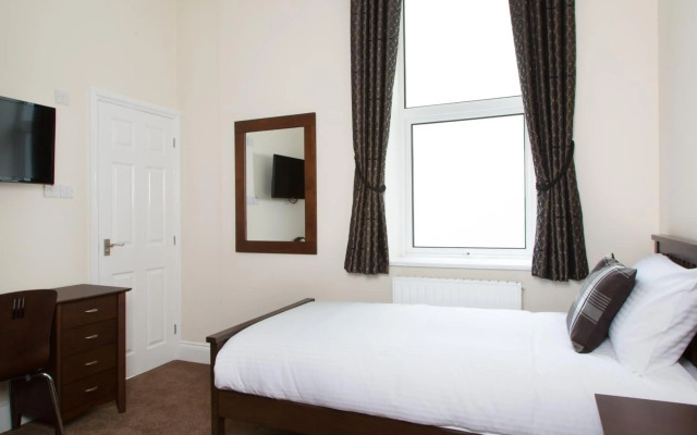 The Grosvenor Plymouth