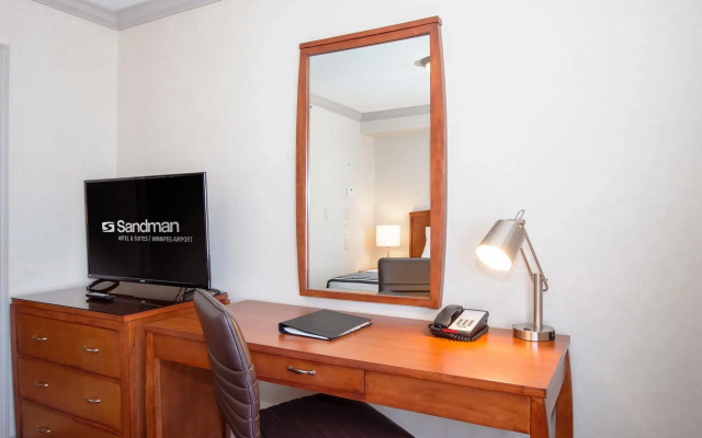 Sandman Hotel & Suites Winnipeg Airport