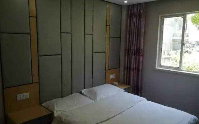 Shanghai Chenyue Motel