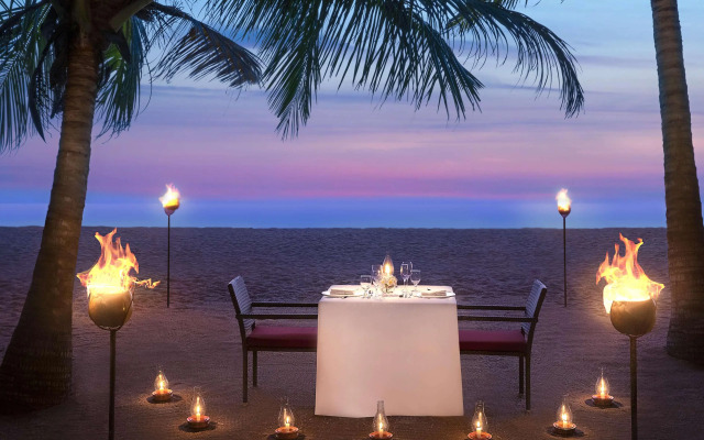 Avani Kalutara Resort