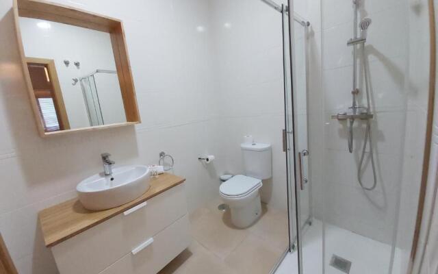 Del Parque Flats Central